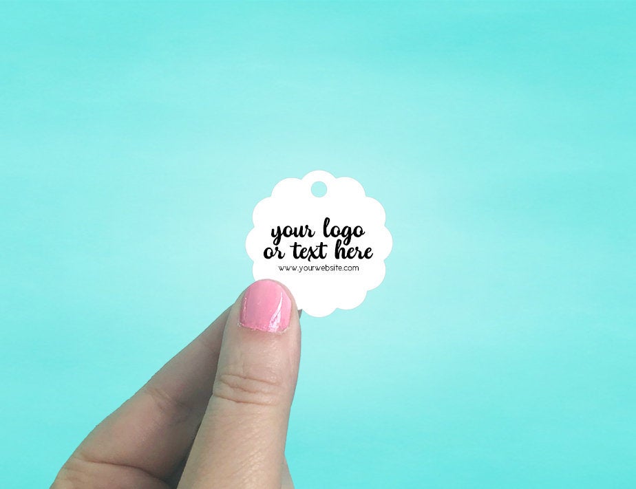 Scallop Round Hang Tags - 1.5x1.5" Set of 120